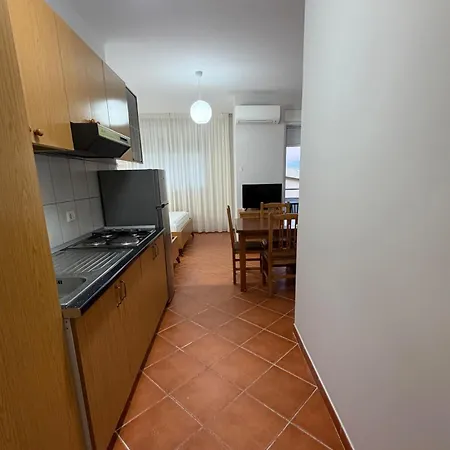 Mona Seaview Apartment *