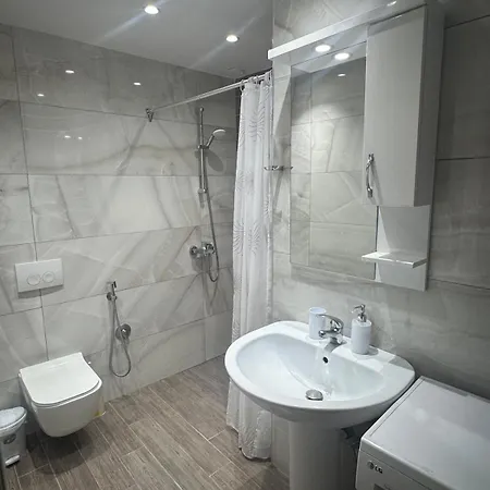 Mona Seaview Apartment *